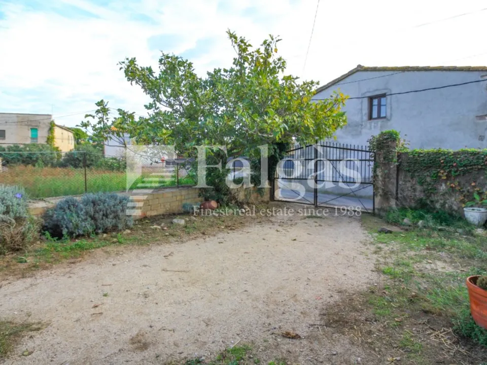 Farm i Peralada, Gerona - foto 2