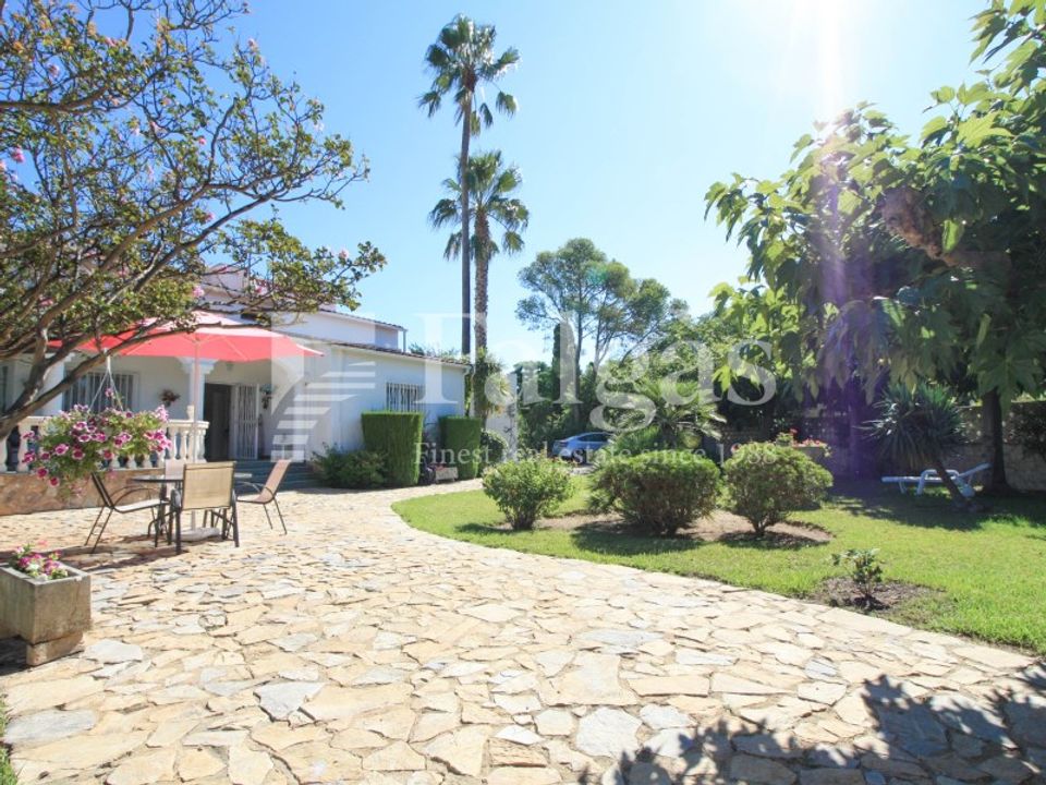Villa en Requesens, Gerona - foto 4