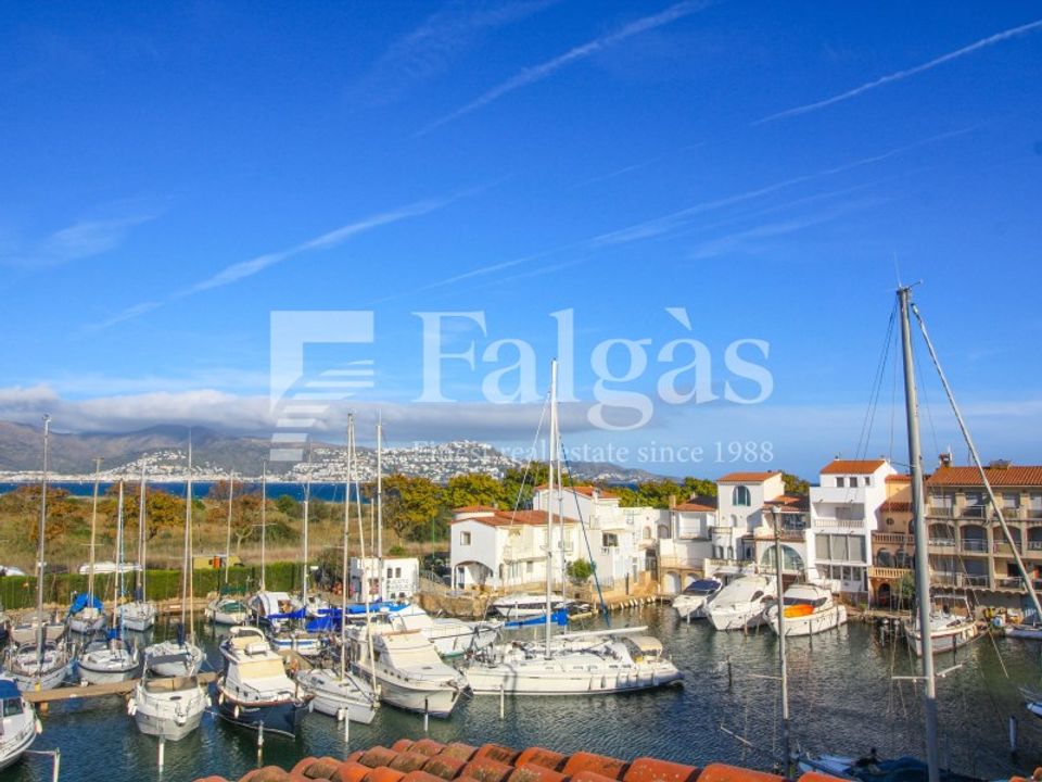 Villa i Empuriabrava, Gerona - foto 1