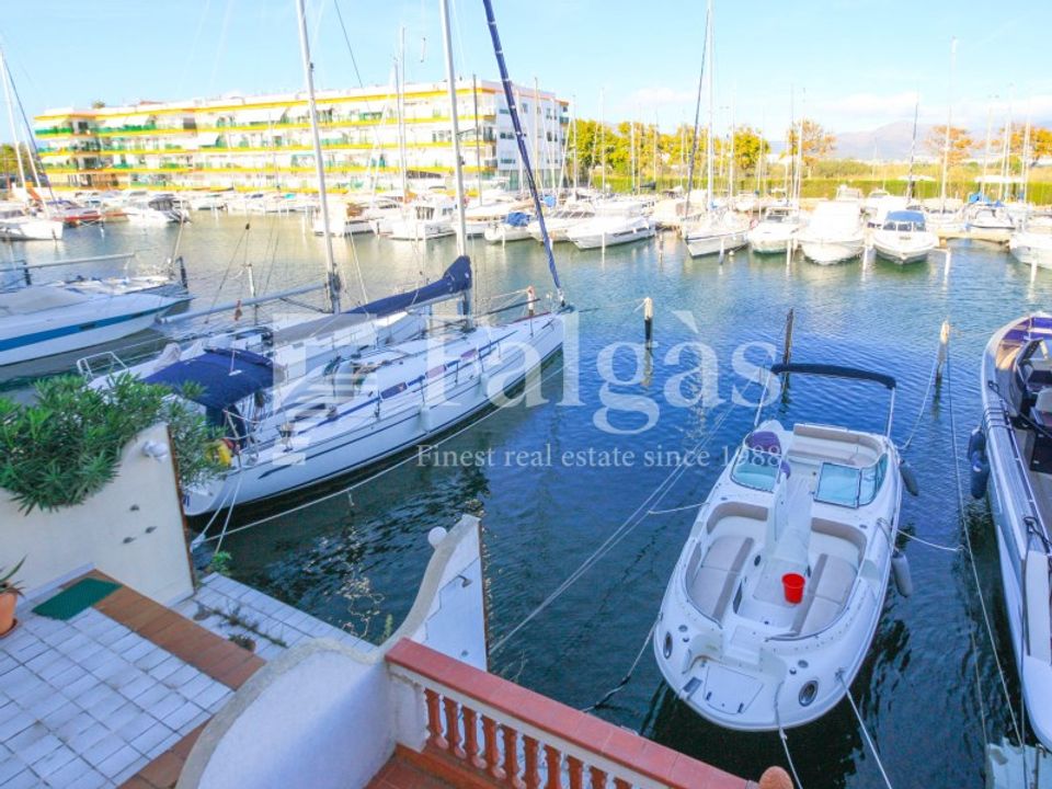 Villa i Empuriabrava, Gerona - foto 2