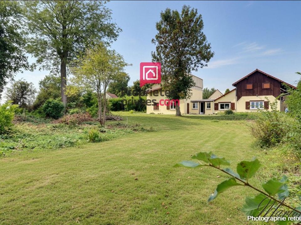 Villa i Le Mesnil-sur-Bulles, Oise - foto 1