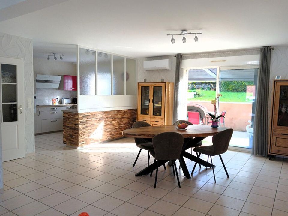 Villa i Lons-le-Saunier, Jura - foto 3