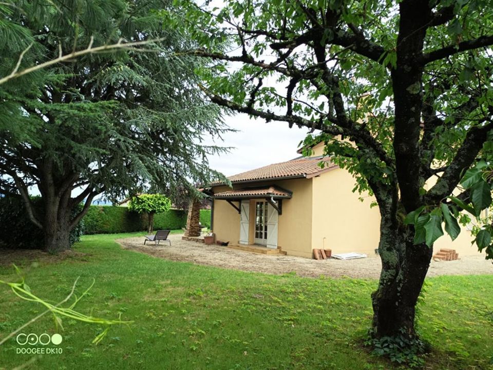 Villa i Saint-Didier-sur-Chalaronne, Ain - foto 1