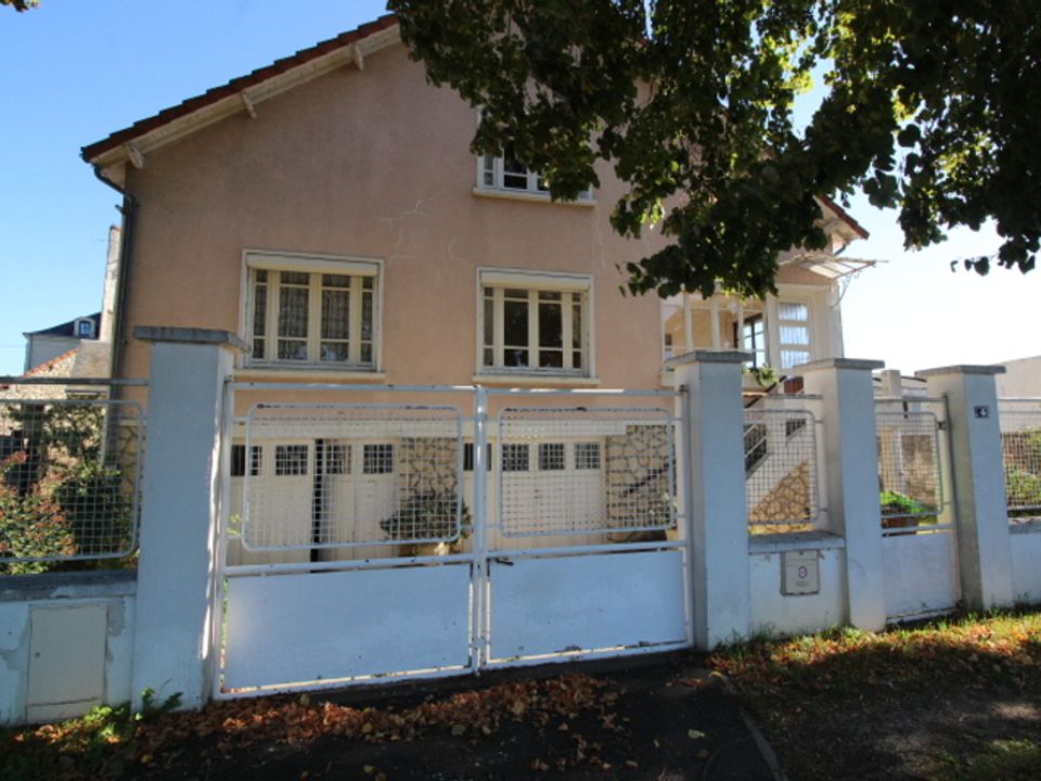 Villa i Chatellerault, Vienne - bilde 1