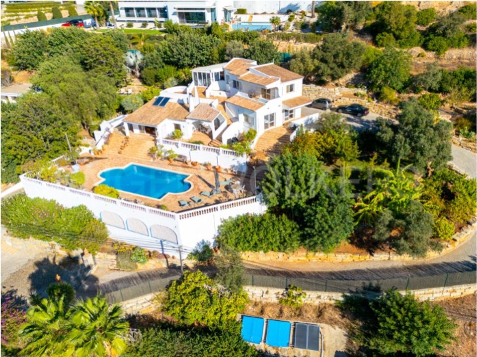 Villa i Santa Barbara de Nexe, Faro - foto 1