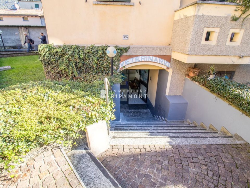 L'establiment comercial a Olginate, Lecco - foto 1