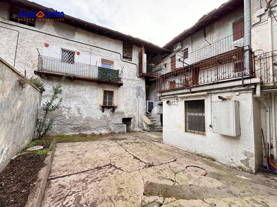 Villa i Aosta, Aosta Valley - foto 1