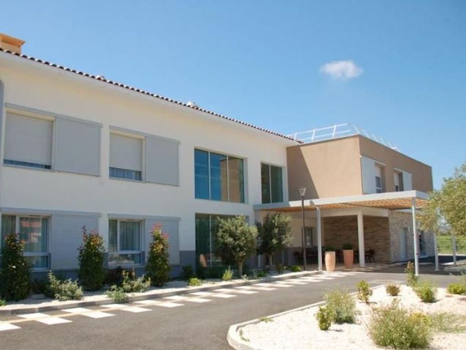 Erhvervsejendom i Saint-Georges-d'Orques, Herault - foto 1