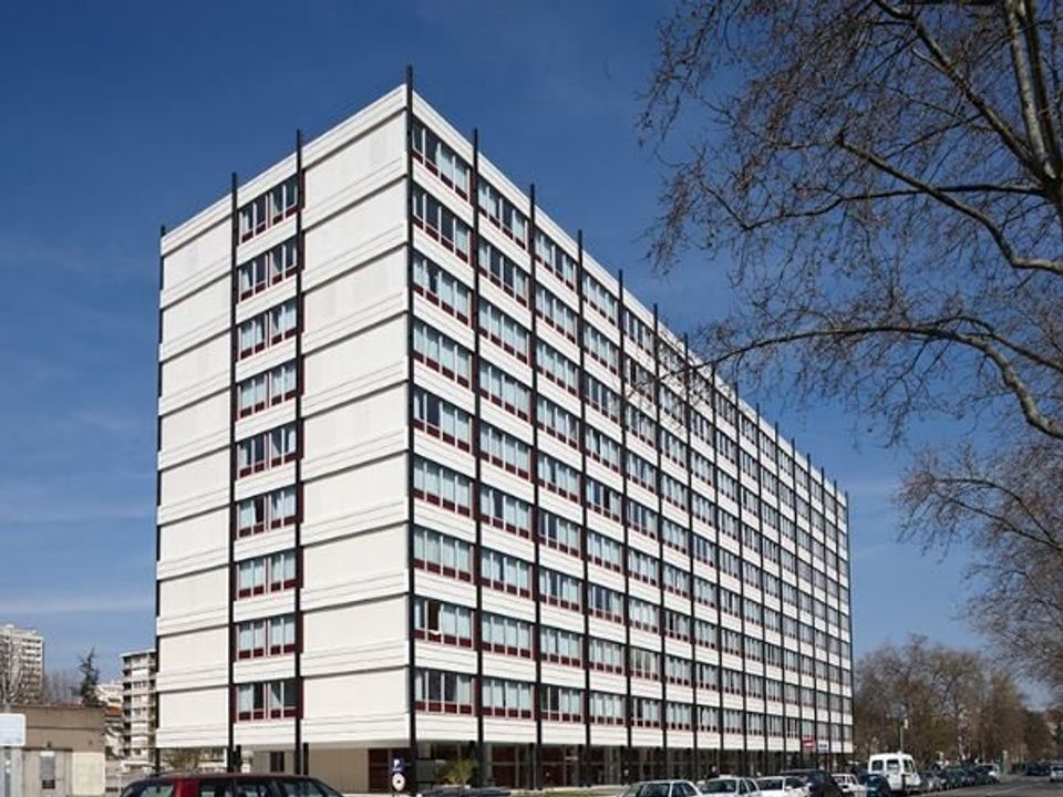 Erhvervsejendom i Villeurbanne, Rhone - foto 1