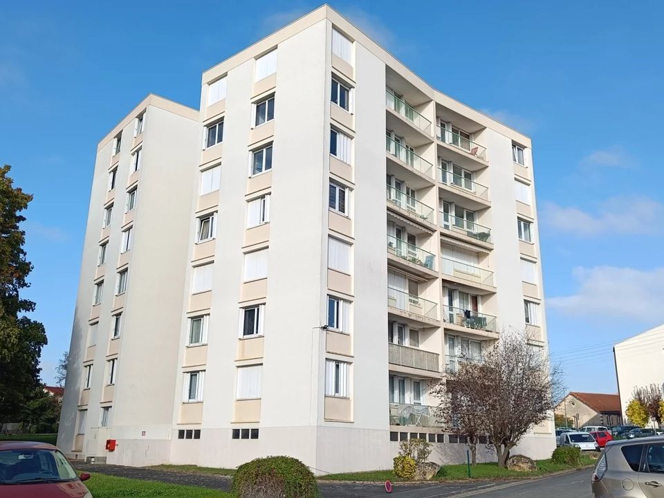 Lejlighed i Poitiers, Vienne - foto 1