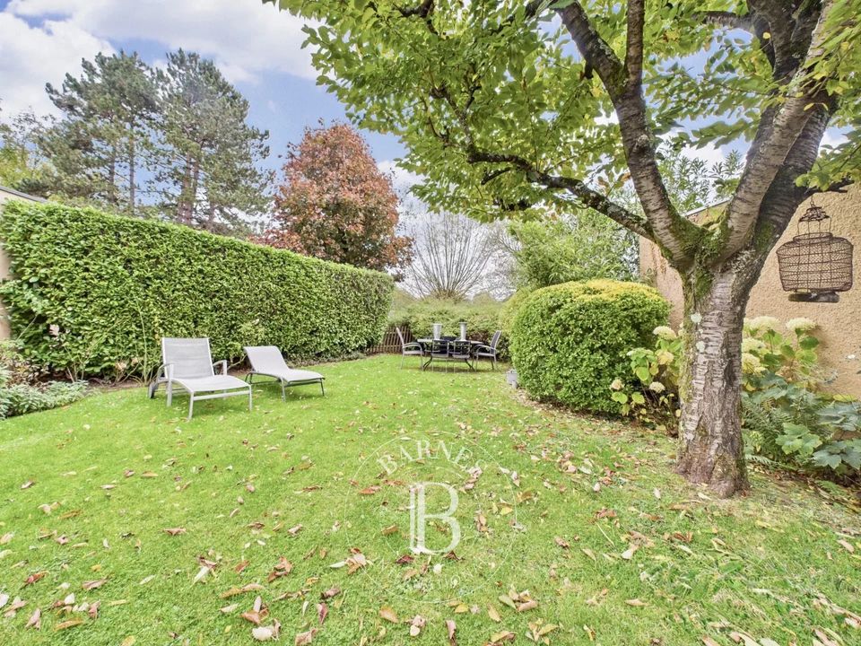Villa i Villeneuve-d'Ascq, Nord - foto 1