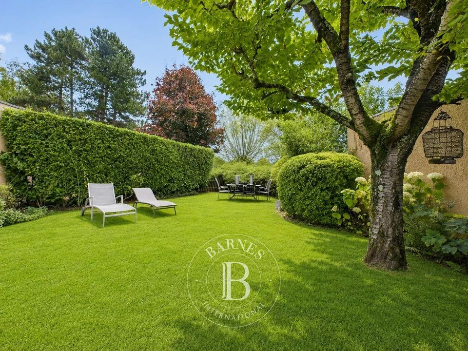 Villa i Villeneuve-d'Ascq, Nord - foto 1