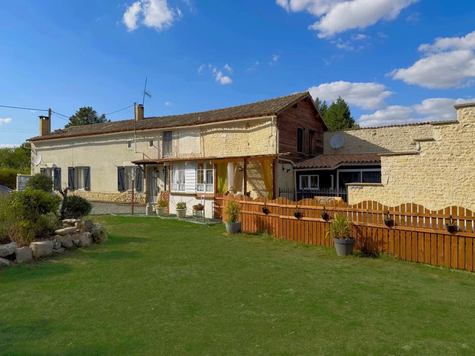 Villa i Valdelaume, Deux-Sevres - foto 1