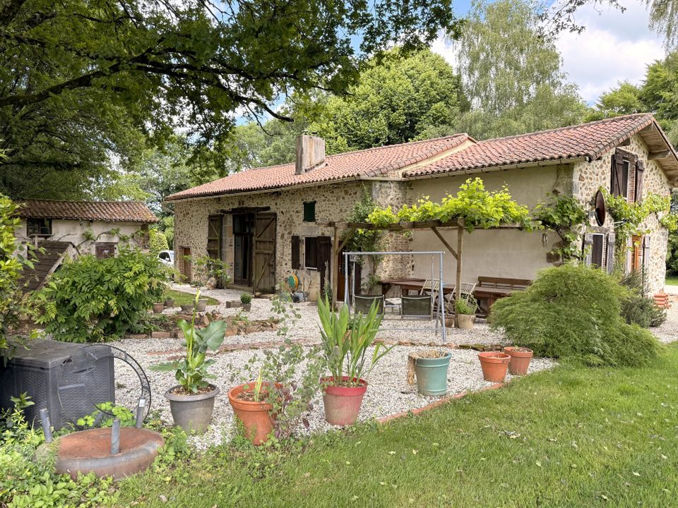 Villa i Saulgond, Charente - foto 1