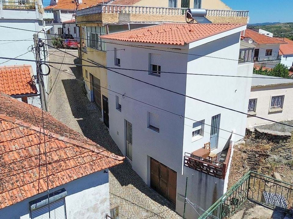 Villa a Sao Joao da Pesqueira, Viseu - foto 1