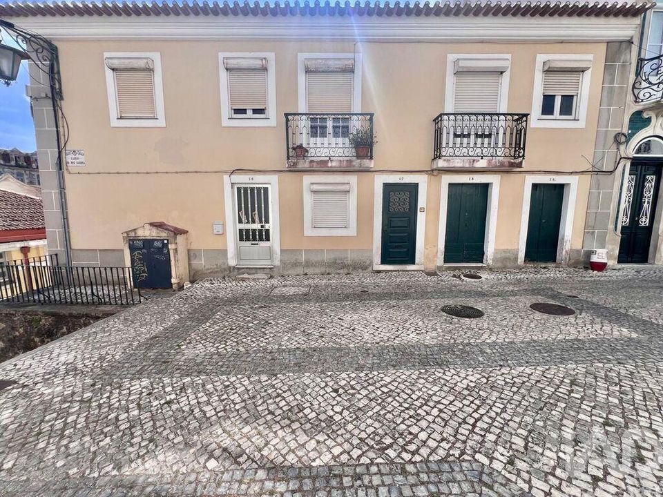 Erhvervsejendom i Caldas da Rainha, Leiria - foto 1