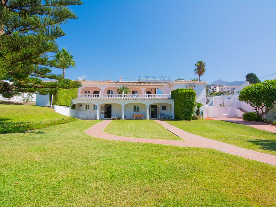 Villa i Nerja, Malaga - foto 1