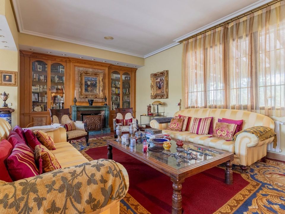 Villa i Las Rozas De Madrid, Madrid - bilde 4