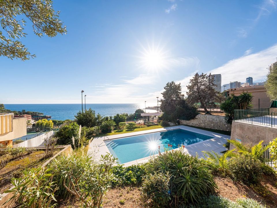 Lejlighed i Roquebrune-Cap-Martin, Alpes-Maritimes - foto 1
