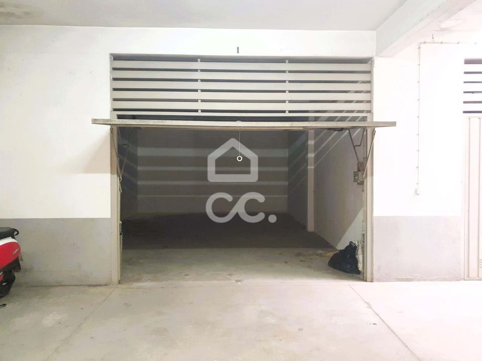 Garage i Setubal, Setubal - foto 2
