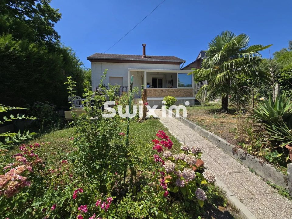 Villa i Lons-le-Saunier, Jura - foto 1