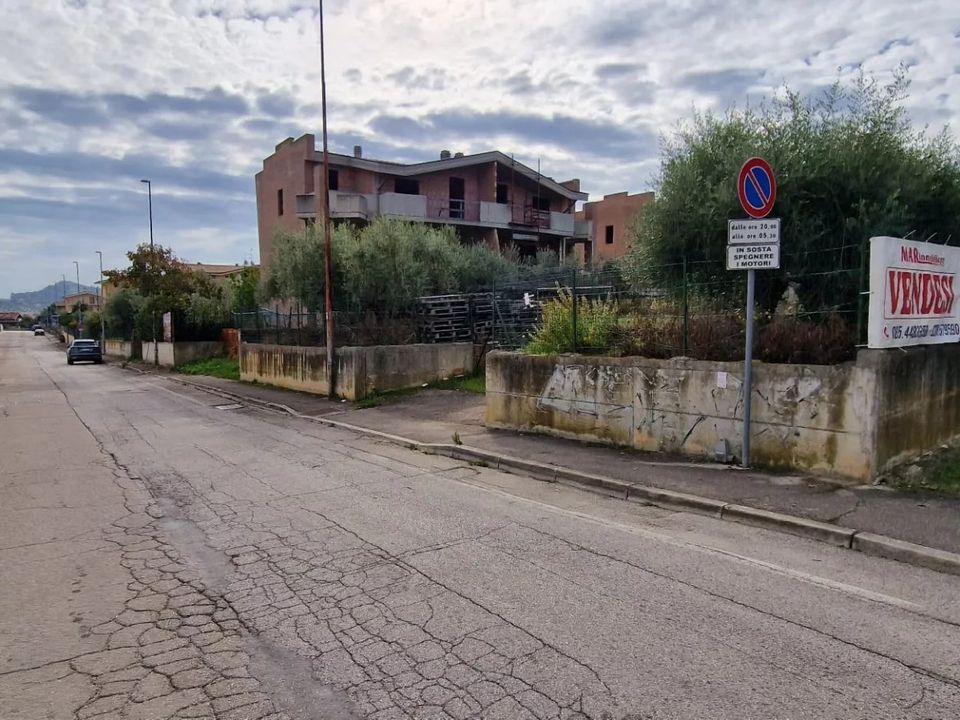 Helårsgrund i Citta Sant'Angelo, Pescara - foto 4