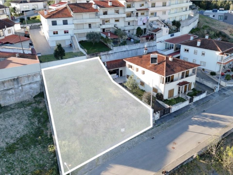 Helårsgrund i Felgueiras, Porto - foto 1