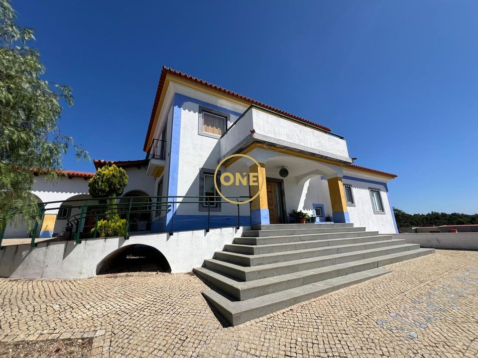 Erhvervsejendom i Almeirim, Santarem - foto 3