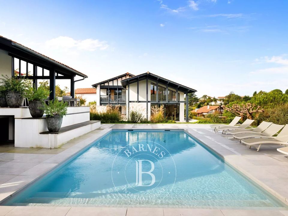 Villa i Saint-Jean-de-Luz, Pyrenees-Atlantiques - foto 2