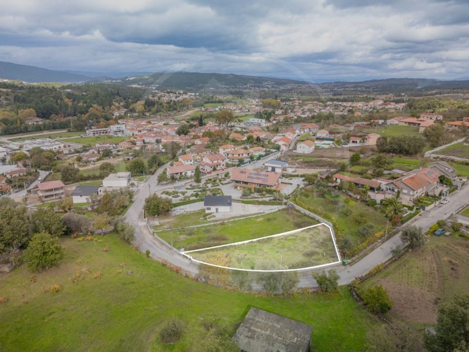 Helårsgrund i Vila Pouca de Aguiar, Vila Real - foto 2