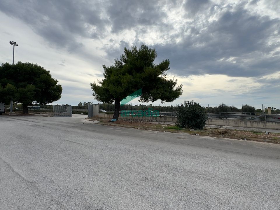 Erhvervsejendom i Casamassima, Bari - foto 3