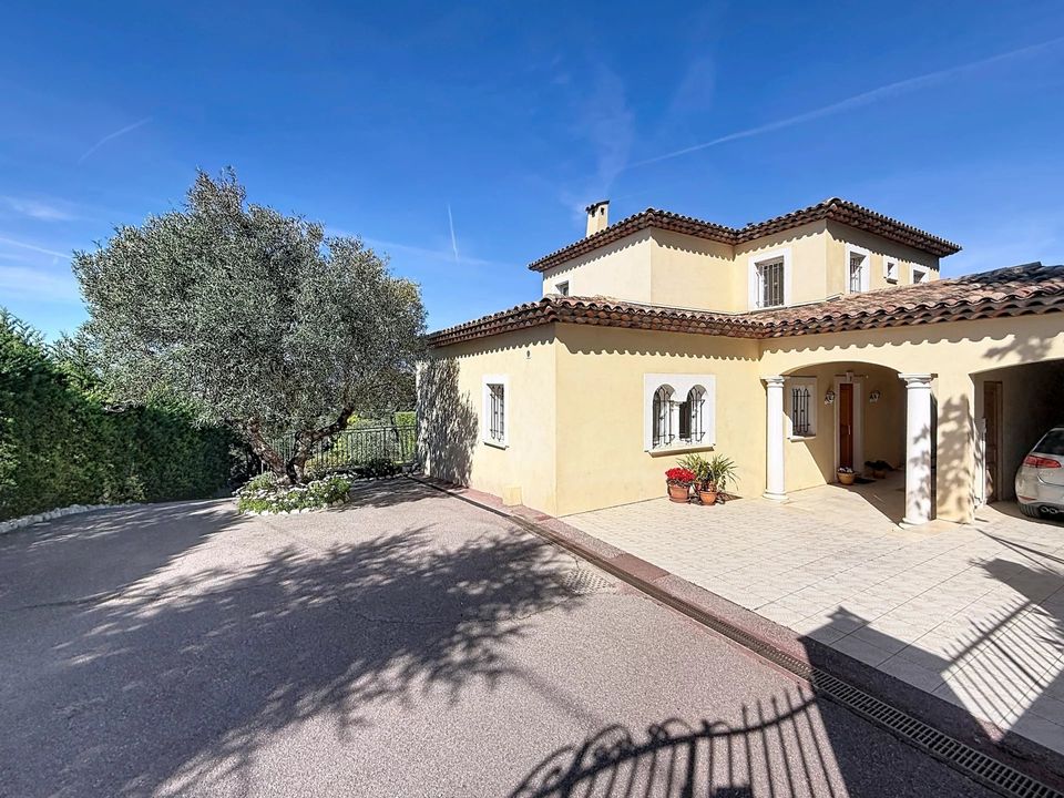 Villa i Saint-Laurent-du-Var, Alpes-Maritimes - foto 4