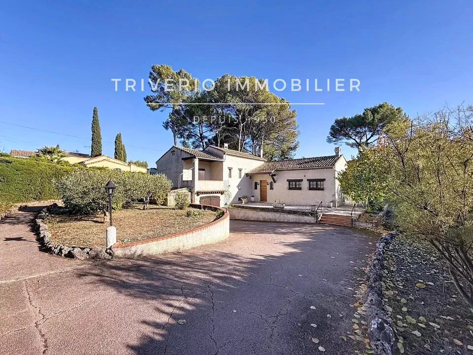Villa i Mougins, Alpes-Maritimes - foto 1