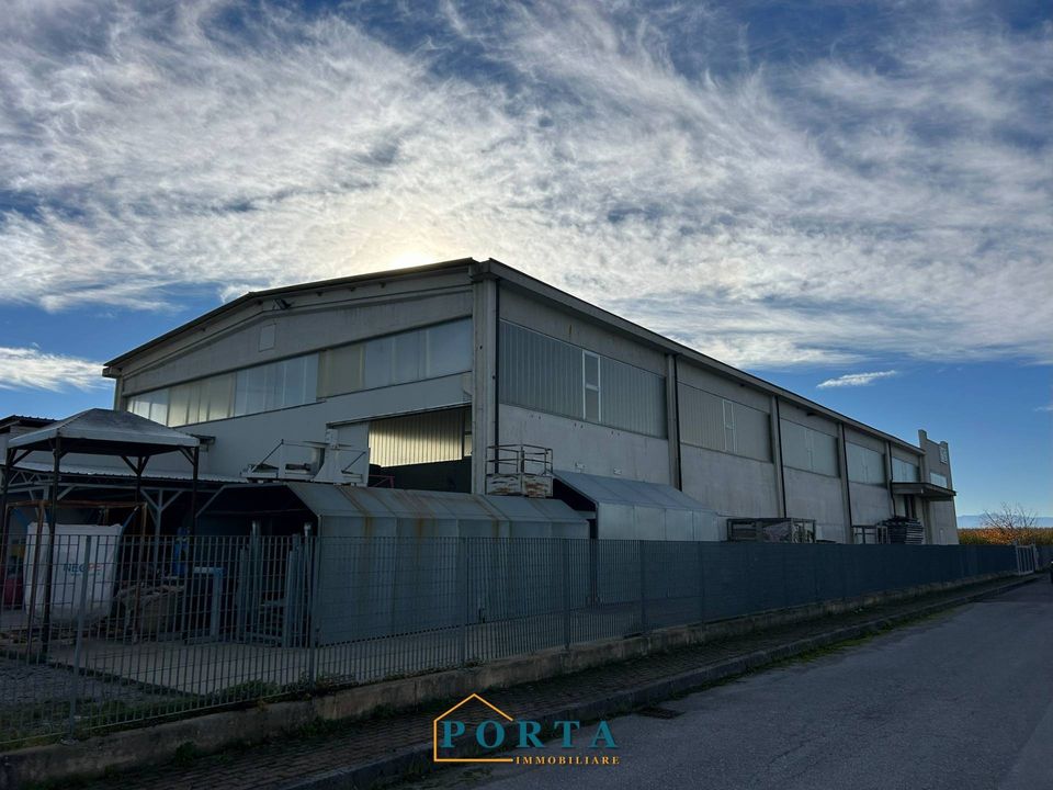 Erhvervsejendom i Carrù, Cuneo - foto 2