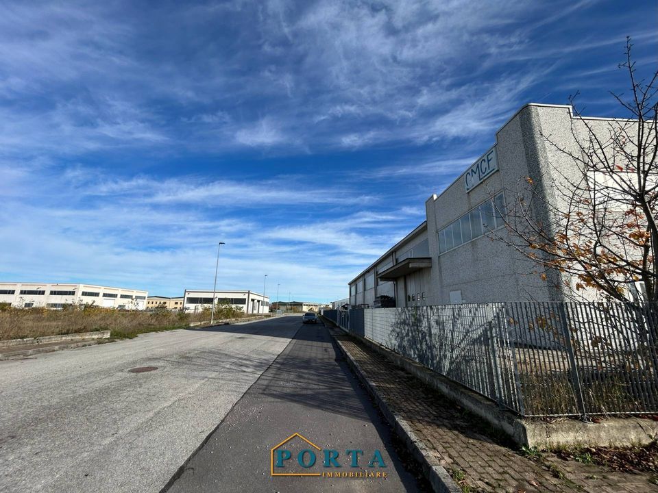 Erhvervsejendom i Carrù, Cuneo - foto 4