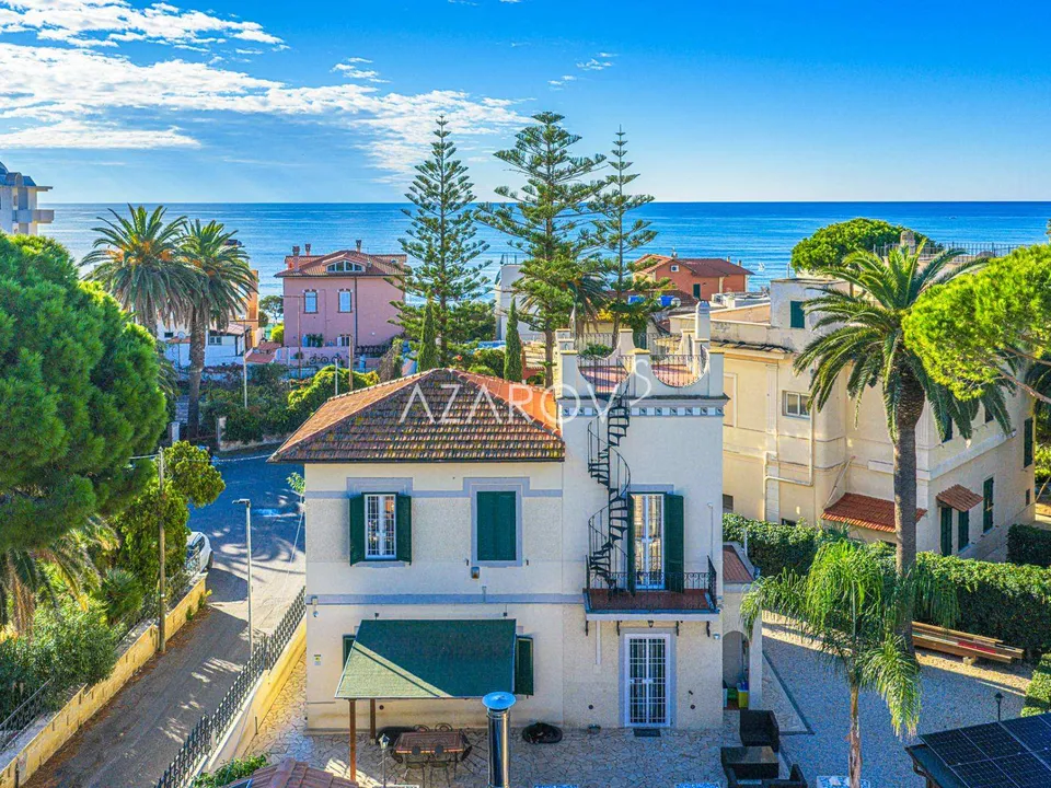 Villa em Santa Marinella, Rome - foto 1