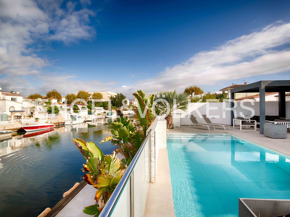 Villa i Empuriabrava, Gerona - foto 3