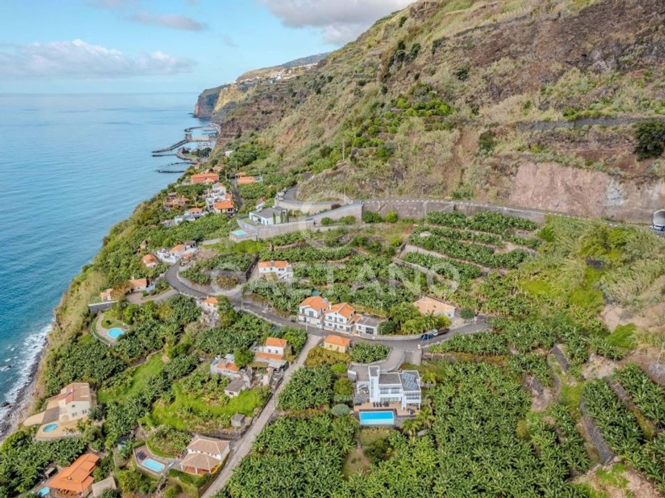 Helårsgrund i Calheta, Madeira - foto 1