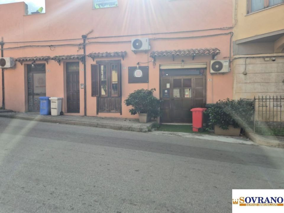 Erhvervsejendom i Capaci, Palermo - foto 2