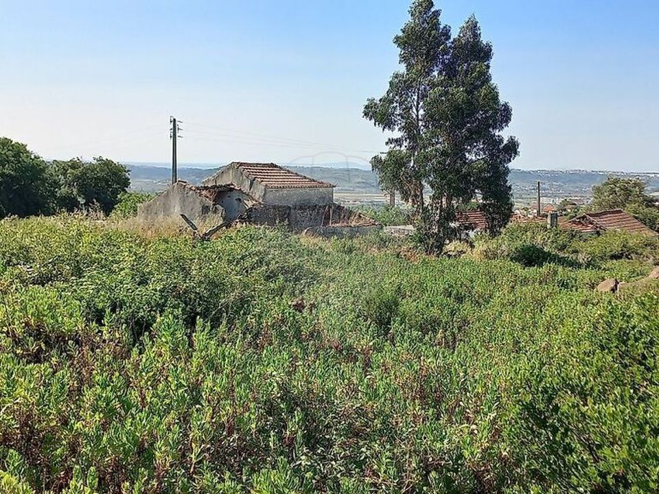 Helårsgrund i Santo Antao e Sao Juliao do Tojal, Lisbon - foto 3