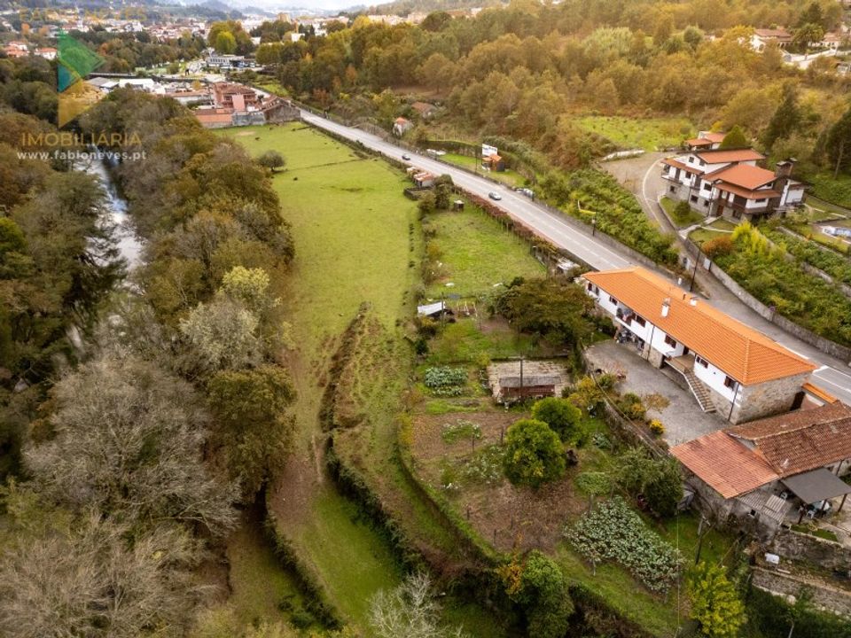 Farm i Arcos de Valdevez, Viana do Castelo - foto 1