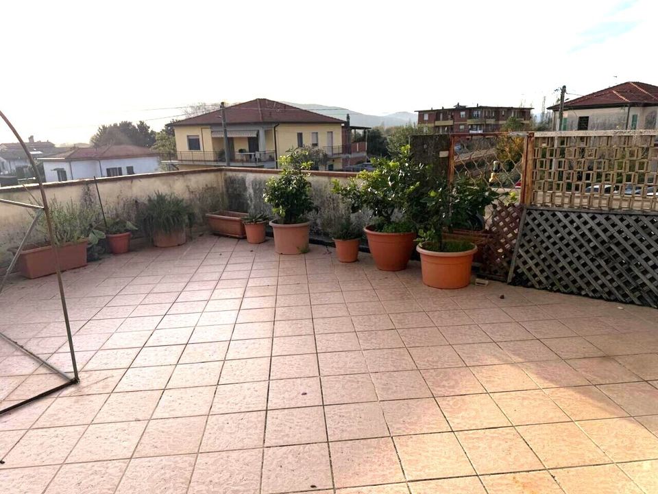 Lejlighed i Castelnuovo Magra, La Spezia - foto 1