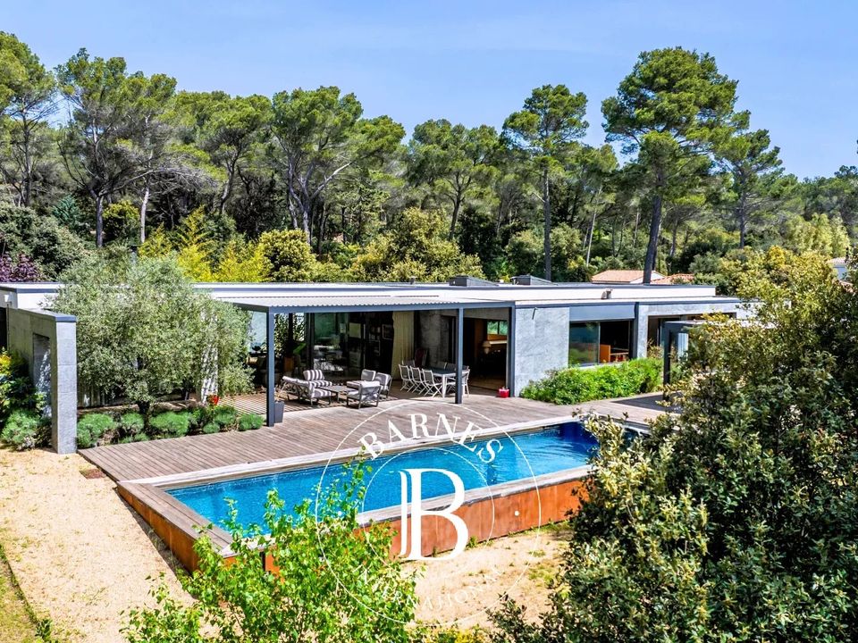 Villa i Aix-en-Provence, Bouches-du-Rhone - foto 1