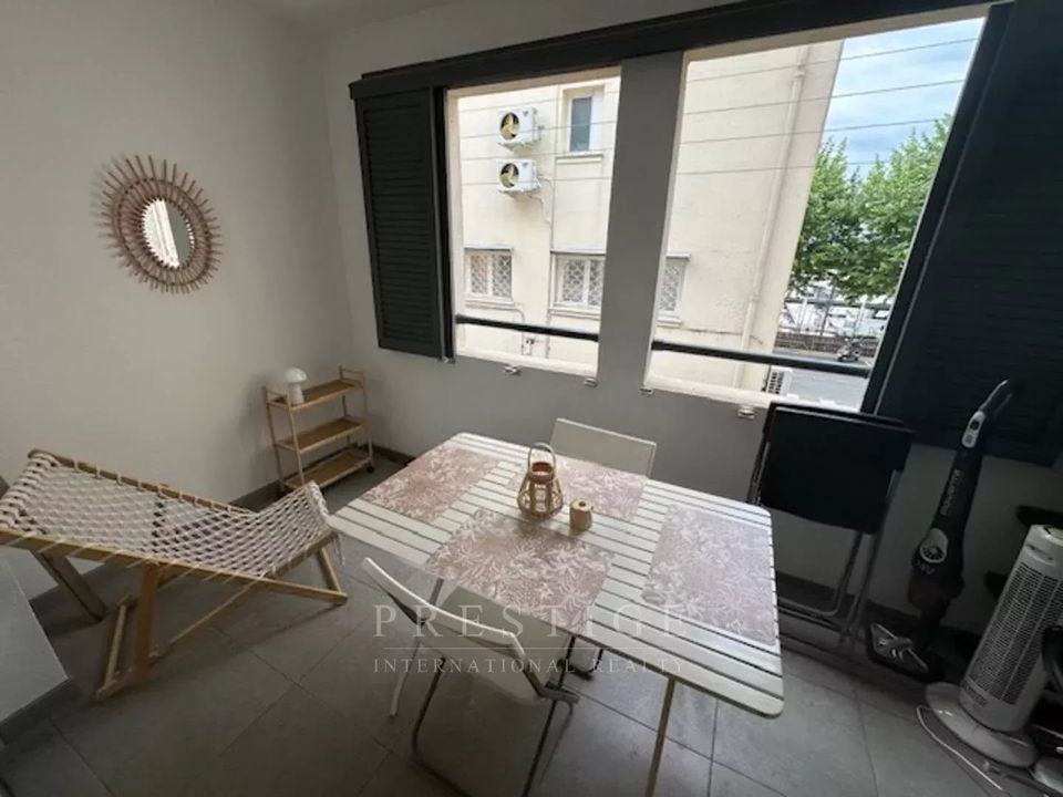 Apartamento en Golfe-Juan, Alpes-Maritimes - foto 1