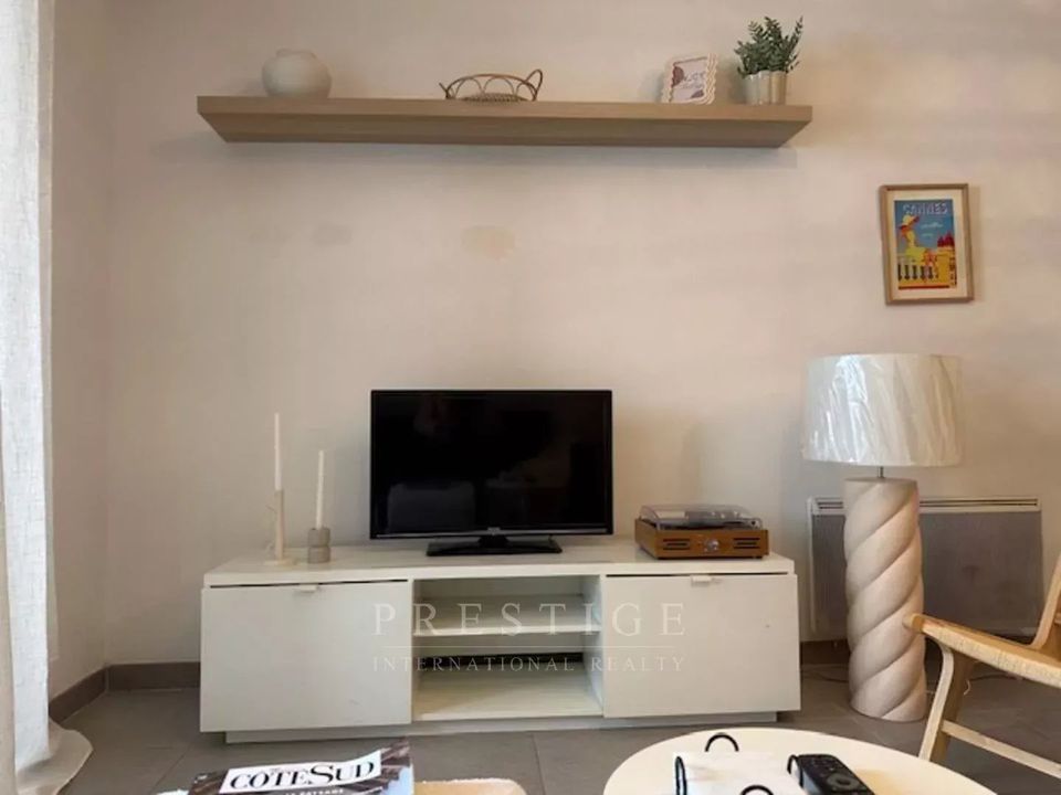 Apartamento en Golfe-Juan, Alpes-Maritimes - foto 4