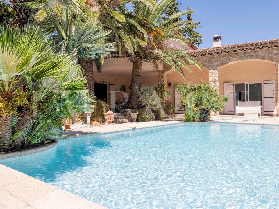 Villa i Mougins, Alpes-Maritimes - foto 2