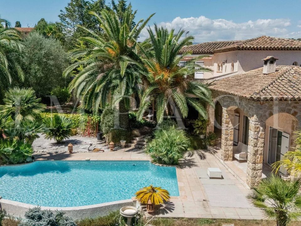 Villa i Mougins, Alpes-Maritimes - foto 3