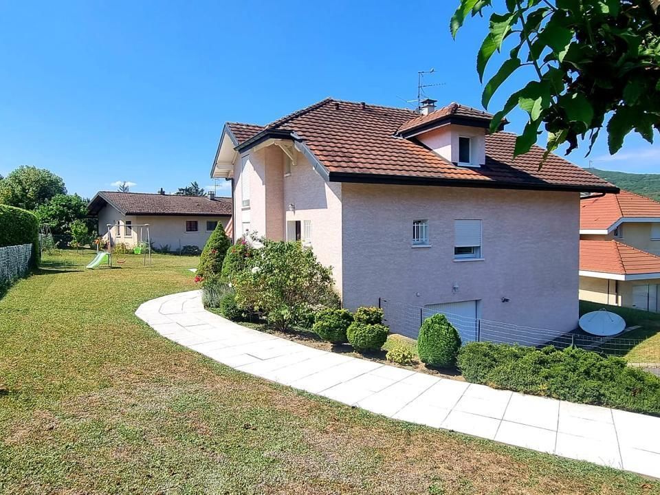 Villa i Vetraz-Monthoux, Haute-Savoie - foto 1