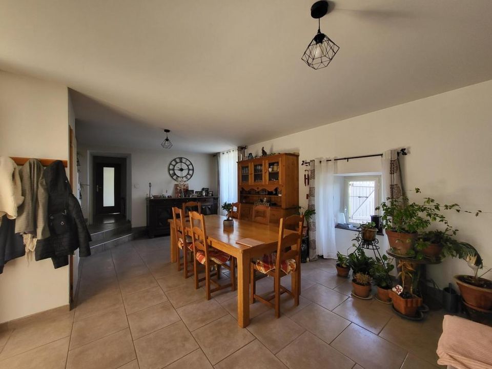 Landsbyhus i Saint-Paul-le-Jeune, Ardeche - foto 3