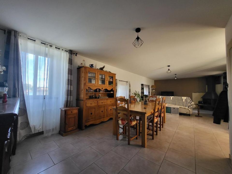Landsbyhus i Saint-Paul-le-Jeune, Ardeche - foto 5